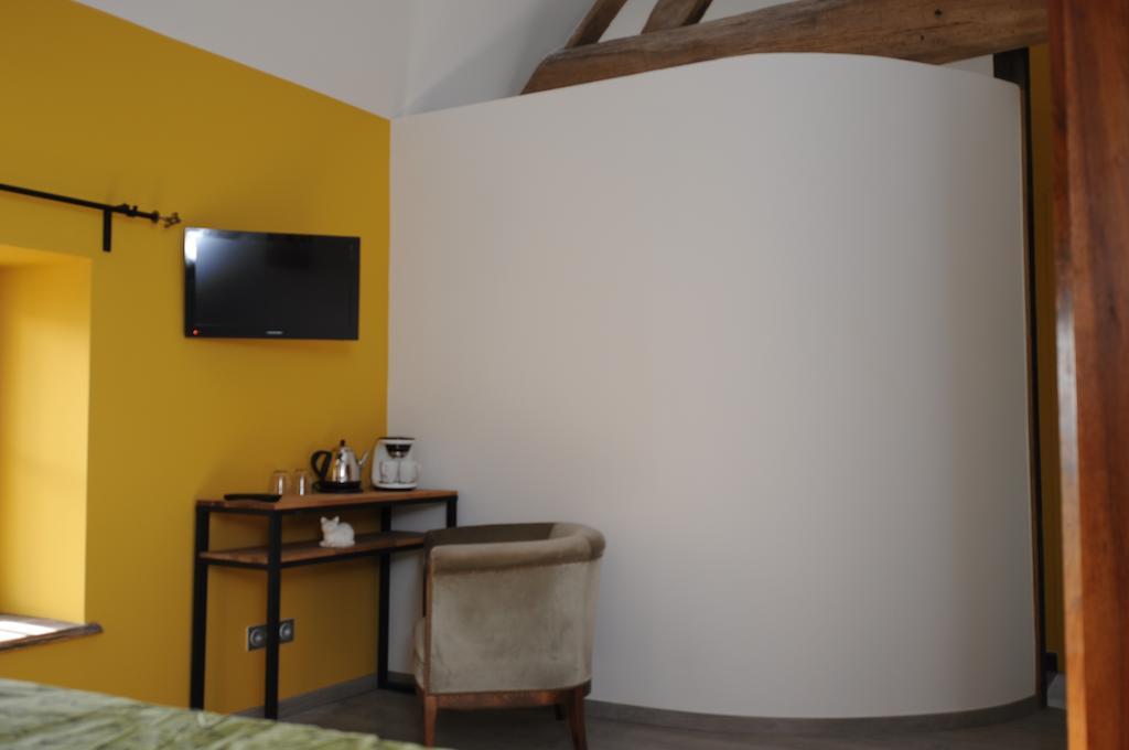 Le Clos De Fernande Corcelles-les-Arts Room photo