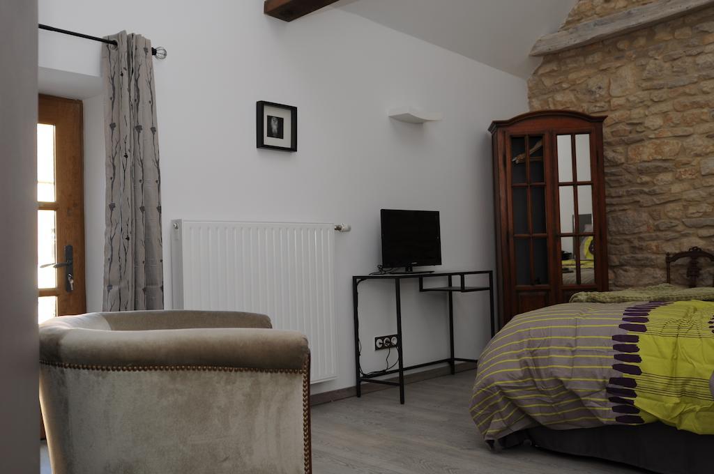 Le Clos De Fernande Corcelles-les-Arts Room photo