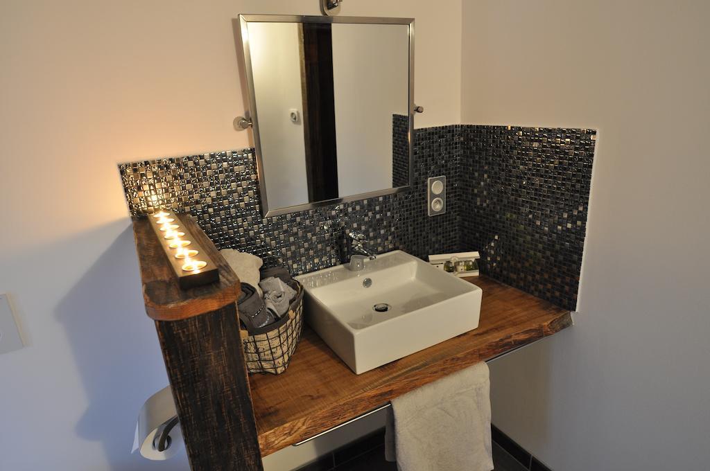 Le Clos De Fernande Corcelles-les-Arts Room photo